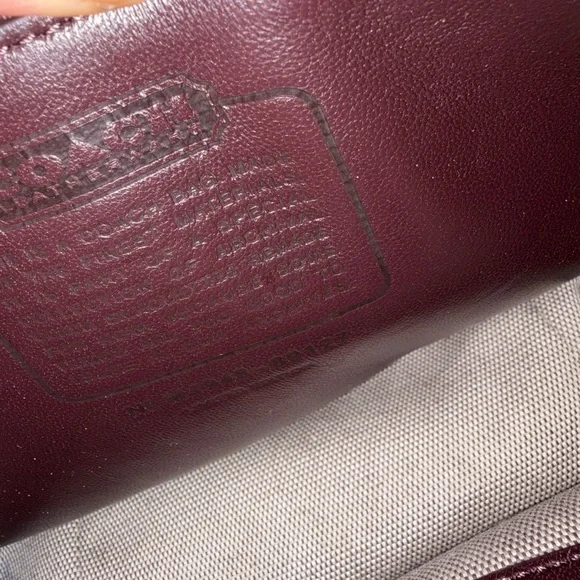 Coach
Leather crossbody bag - Picture 5 of 15